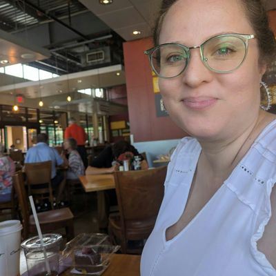 Rebecca Gonzalez logo