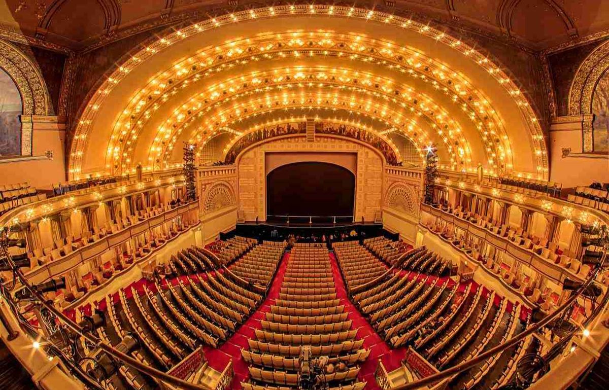 black-panther-in-concert-at-auditorium-theatre-chicago-auditorium