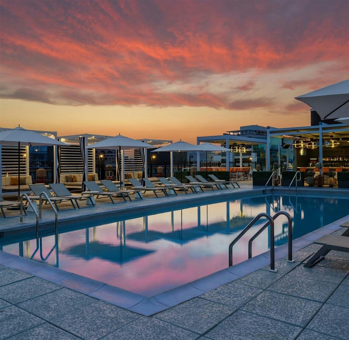 SOAKED IN THE CITY | ROOFTOP POOL PARTY, 17 August | Event in Washington | AllEvents