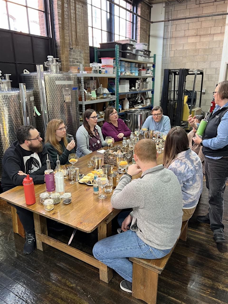 Harvest Drinks: Gin and Cocktail Class, 1 November | Event in Pawtucket | AllEvents