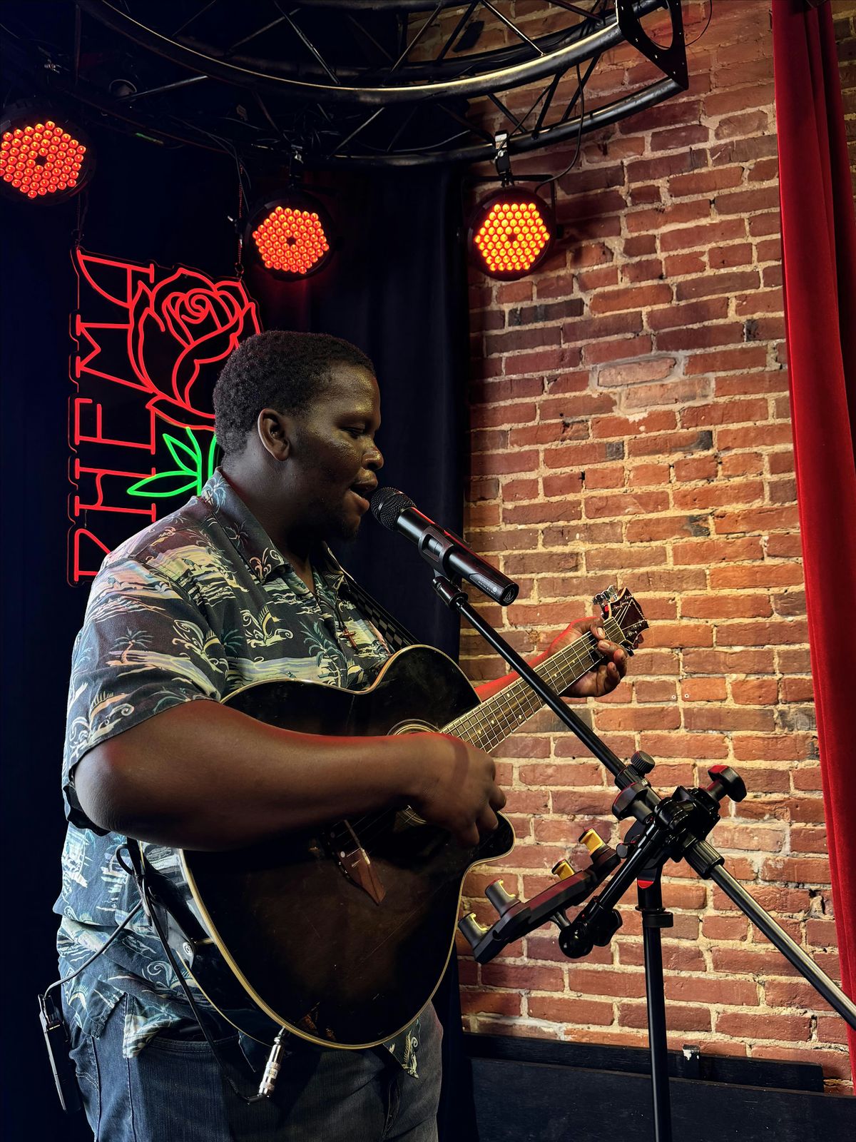 Bar Side Concert | Gaddie | During Flint Art Walk, 13 June | Event in Flint | AllEvents