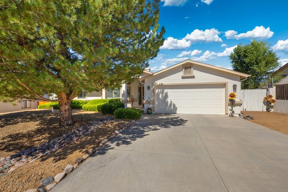 Sandretto Hills Open House Sun, July 30 3290 Aster Dr, Prescott, AZ
