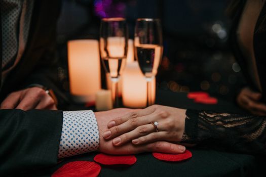 Put Your Love On Top At Reunion Tower This Valentines Reunion Tower Dallas February 12 To February 14 Allevents In Reunion Tower Valentines Day 2022