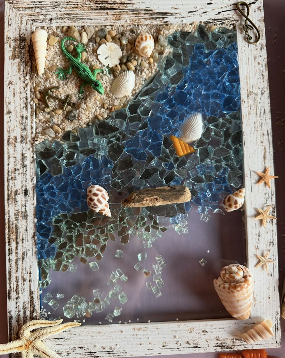 Seascapes Resin Workshop - Picture Frame, 20 August | Event in Mastic Beach | AllEvents