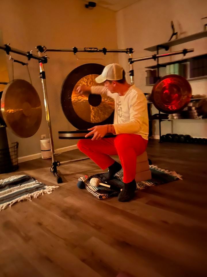 Candlelight & Reiki Infused Sound Bath Immersion , Inspiring Synergy ...