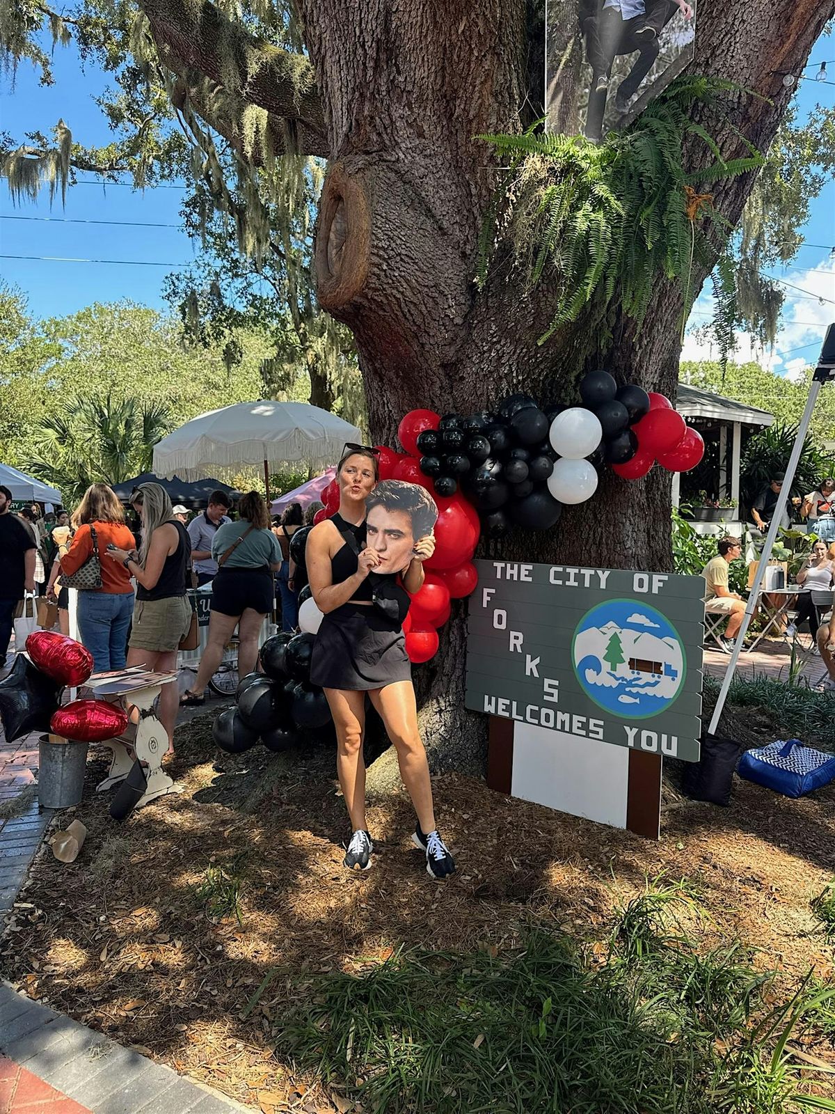 Collective Corner - A Twilight Saga Inspired Market, 13 December | Event in Oakland | AllEvents