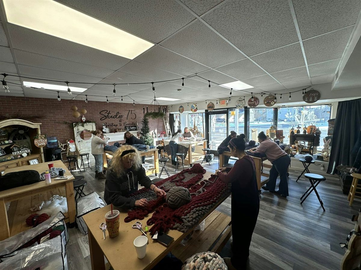 Knit N' Chill Chunky Blanket Workshop -Pomfret Community Center, 4 October | Event in Pomfret | AllEvents