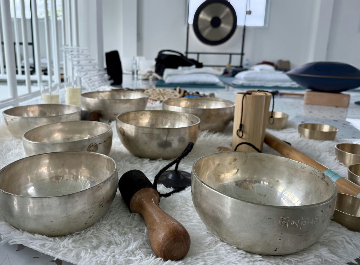 New Moon Sound Bath, 23 August | Event in Manhattan Beach | AllEvents
