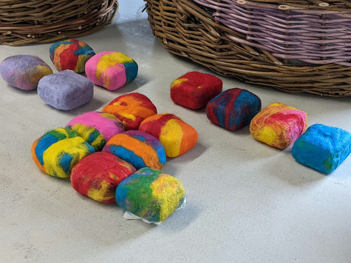 Connected Sundays: Creative Arts & Crafts with Wild Art Wales, 7 December | Event in Bala | AllEvents