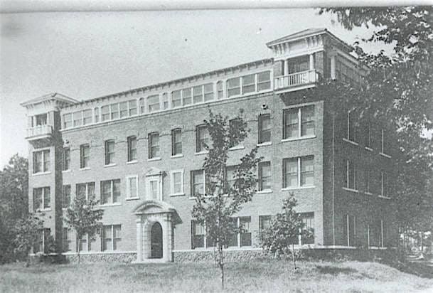 A Ghost Hunt at Mount Spookoyah, 13 September | Event in Fayetteville | AllEvents