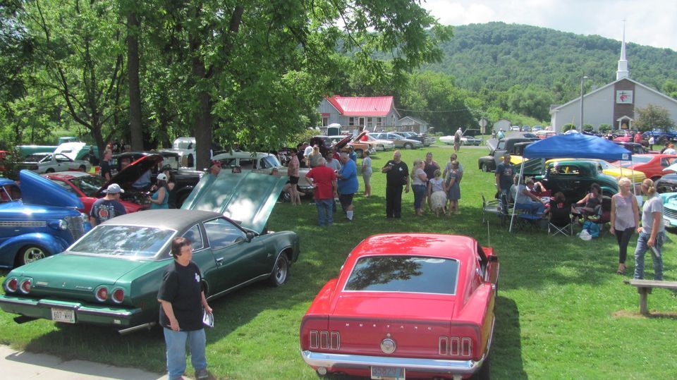 16th Annual Hot Rod Sunday, LaFarge Free Methodist Church, La Farge