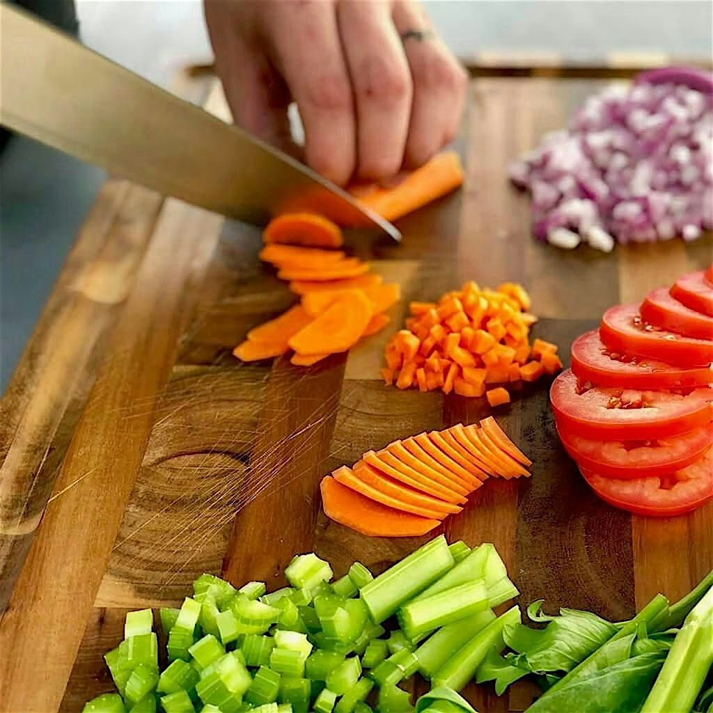 Slice Like a Pro: Essential Knife Skills Class for Adults, 13 August | Event in Monrovia | AllEvents