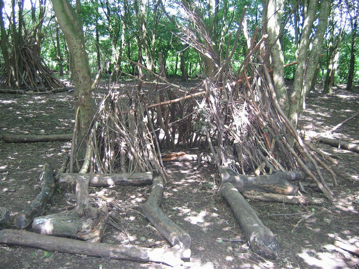 Spooky Halloween  Family Den  building at Ryton Pools Country Park, 31 October | Event in Coventry | AllEvents