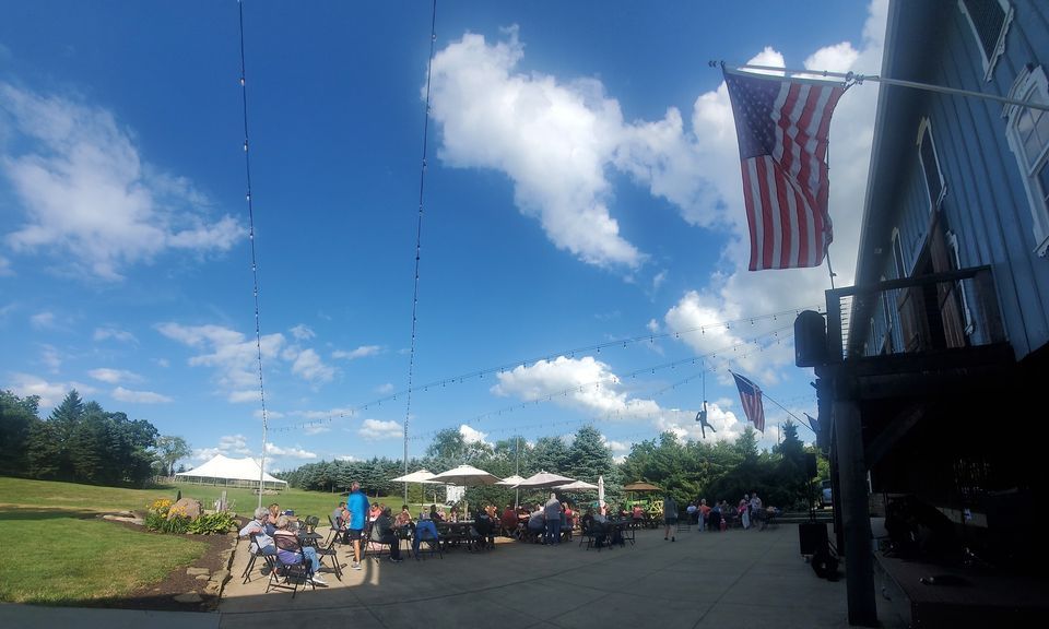 The Bridge Live! Duo at BLUE BARN Winery, Wooster!, BLUE BARN Winery