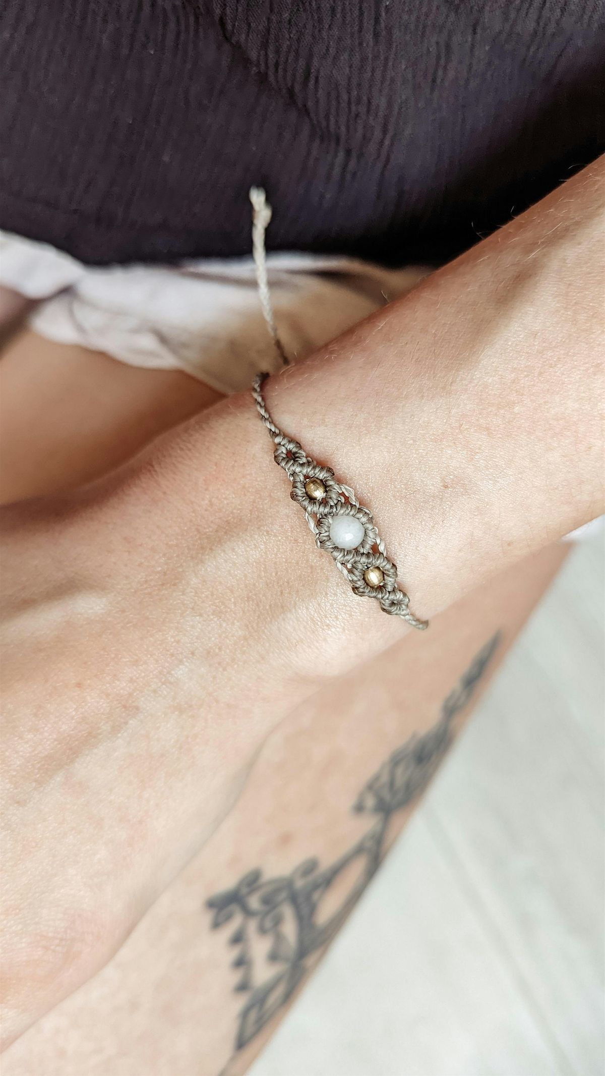 Makramee-Schmuck-Workshop: Edelsteinarmband (Rippenknoten), 5 November | Event in Stuttgart | AllEvents