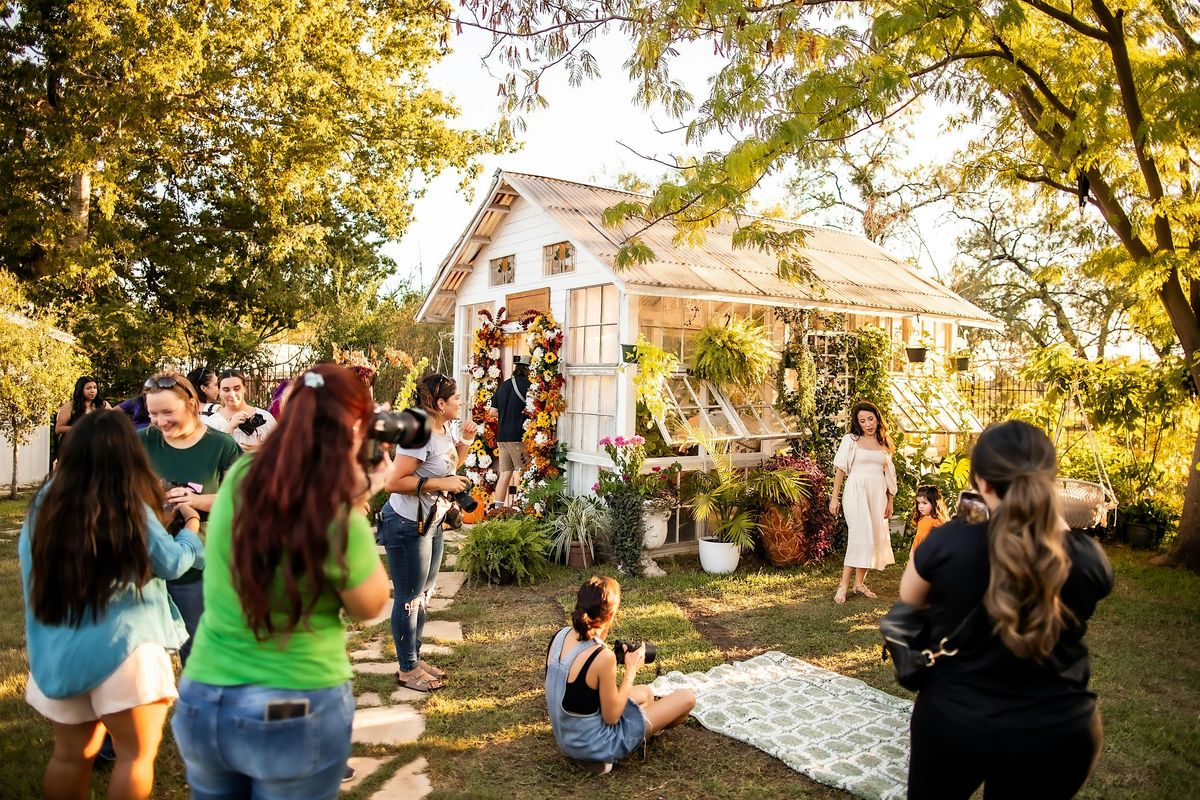 Fall Photographer Meetup, 150 Sinclair Rd, San Antonio, 4 September ...