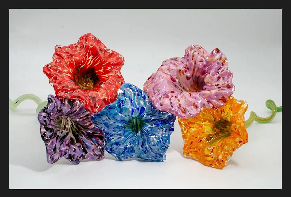 On the edge of summer, flowers for a FUN Saturday...get evening going here!, 28 June | Event in Indianapolis