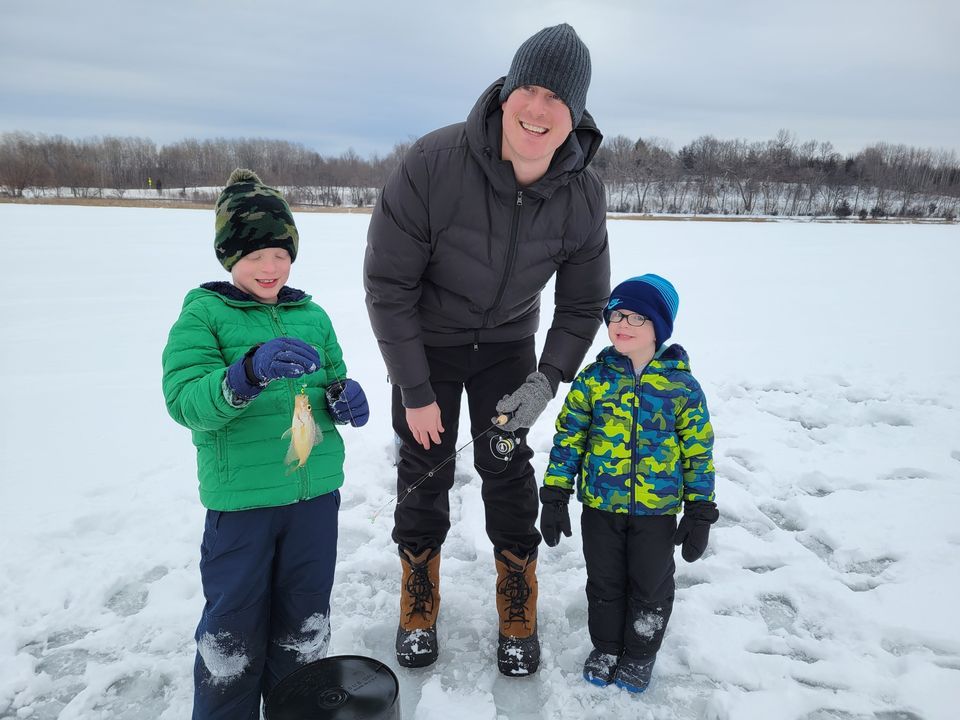 Winter Fete 2023 Intro to Ice Fishing, Bush Lake Beach, Bloomington