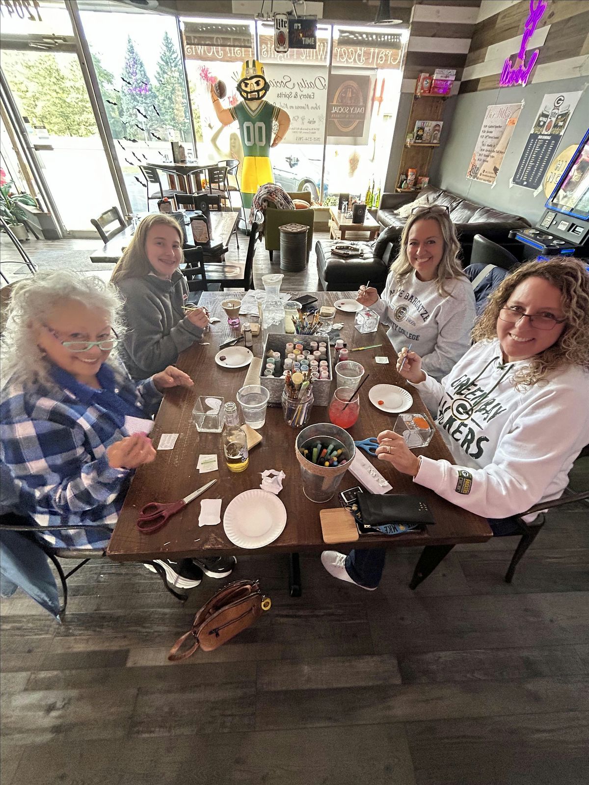 Make a candle workshop, 27 December | Event in Hales Corners | AllEvents