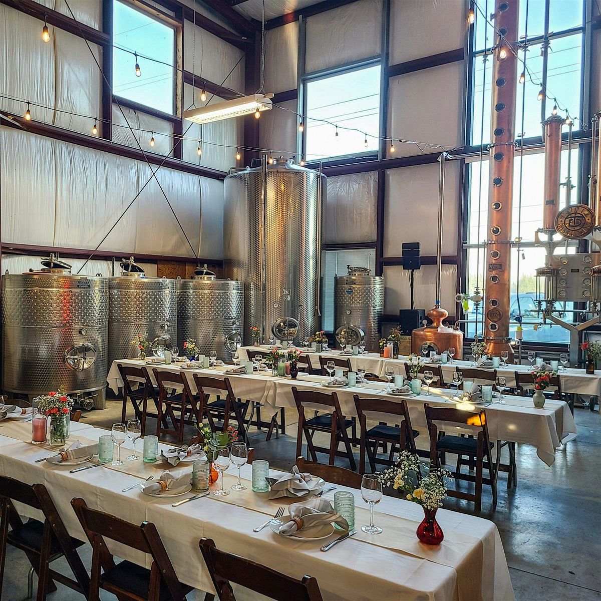 Dinner in the Field at Trail Distilling w/ Twill Cellars, 8 November | Event in Oregon City | AllEvents