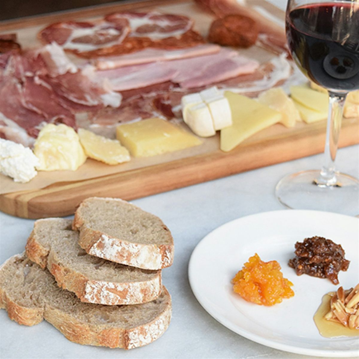 Wine & Cheese: Guided tasting with Barolo, 4 October | Event in Chicago | AllEvents
