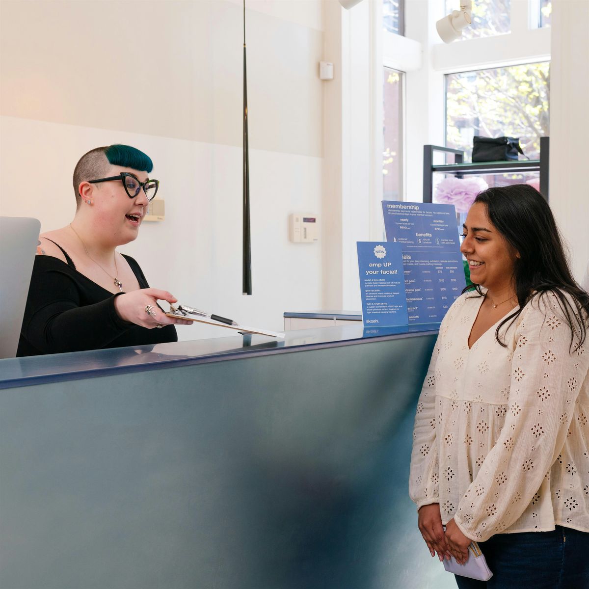 Glow & Tell: A Skoah Skin Experience, 25 June | Event in Phoenix | AllEvents