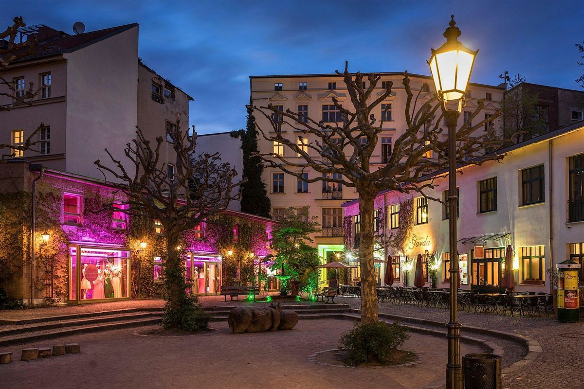 Heckmann Höfe Pop-Up Christmas Market, 28 November | Event in Berlin | AllEvents