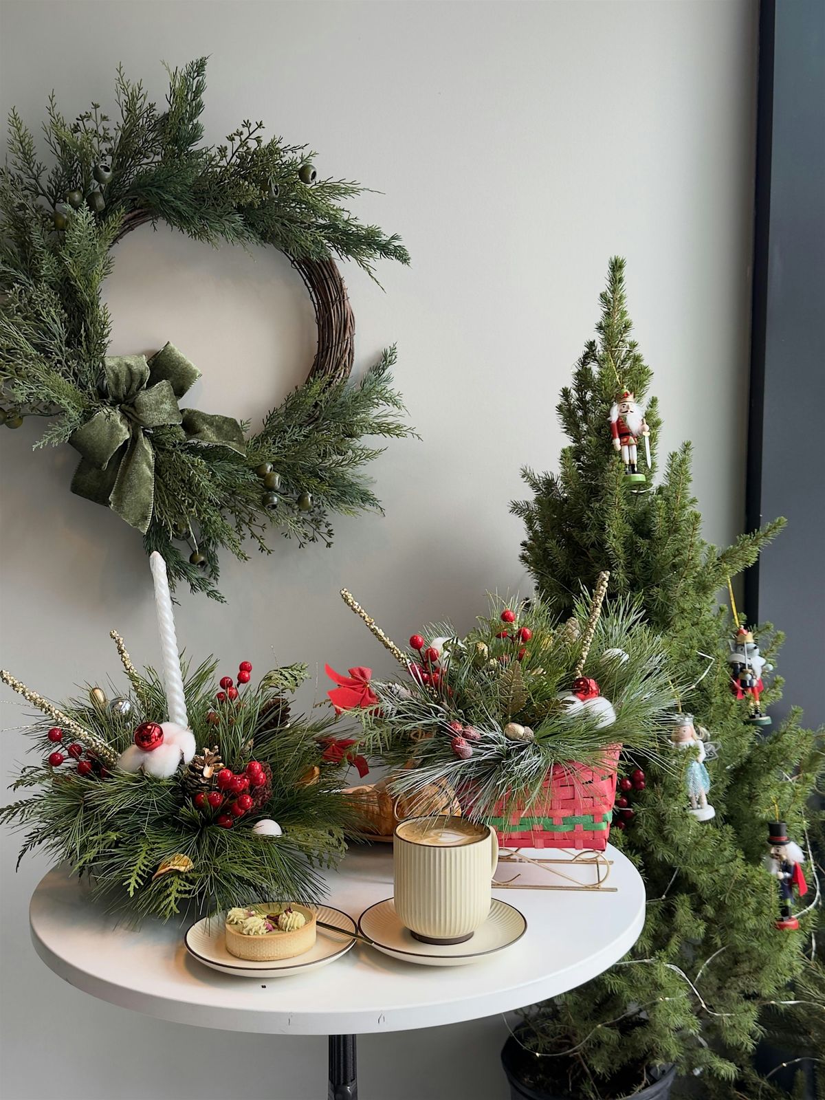 Christmas Wreath & Centerpiece Workshop, 20 December | Event in Toronto | AllEvents