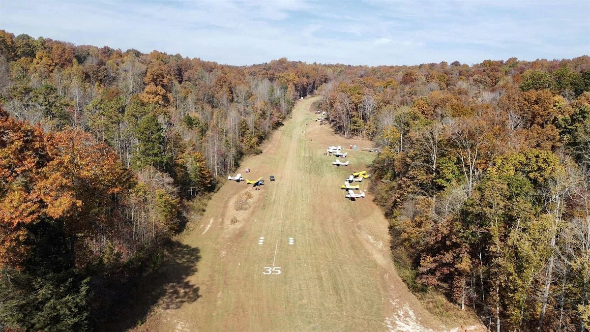 Rogers International Airfield Fall Fly-In 2025, 17 October | Event in Ravenna | AllEvents