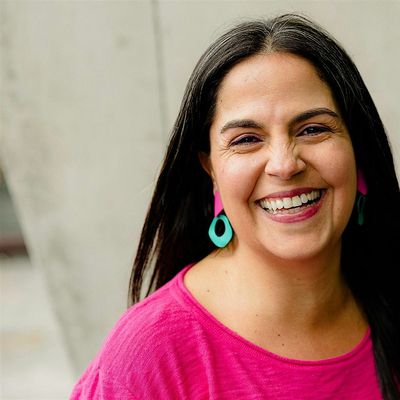 Meaningful Connections (Catalina Gonzalez) logo