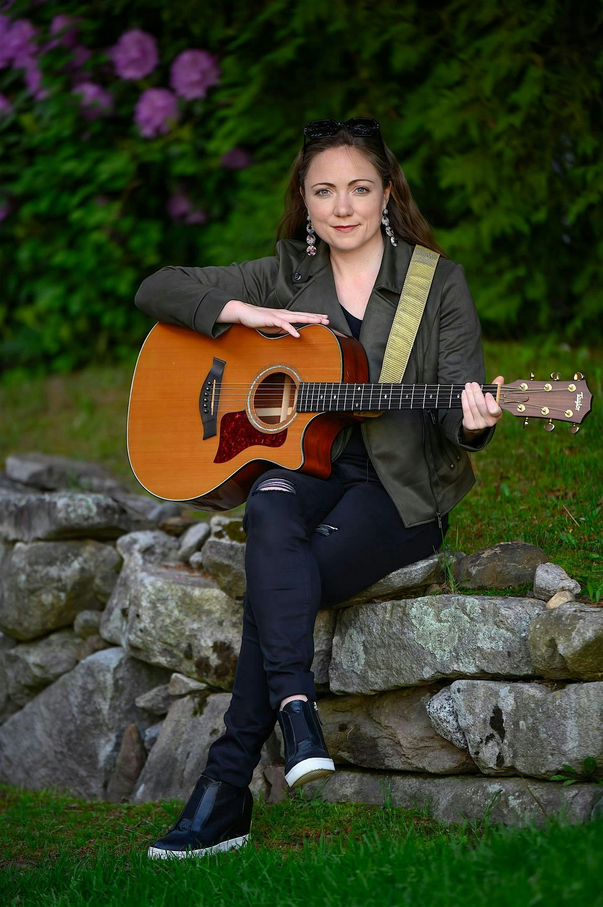 Katie Dobbins Music & Hermit Woods Winery Songwriter RoundUp, 30 July | Event in Meredith | AllEvents