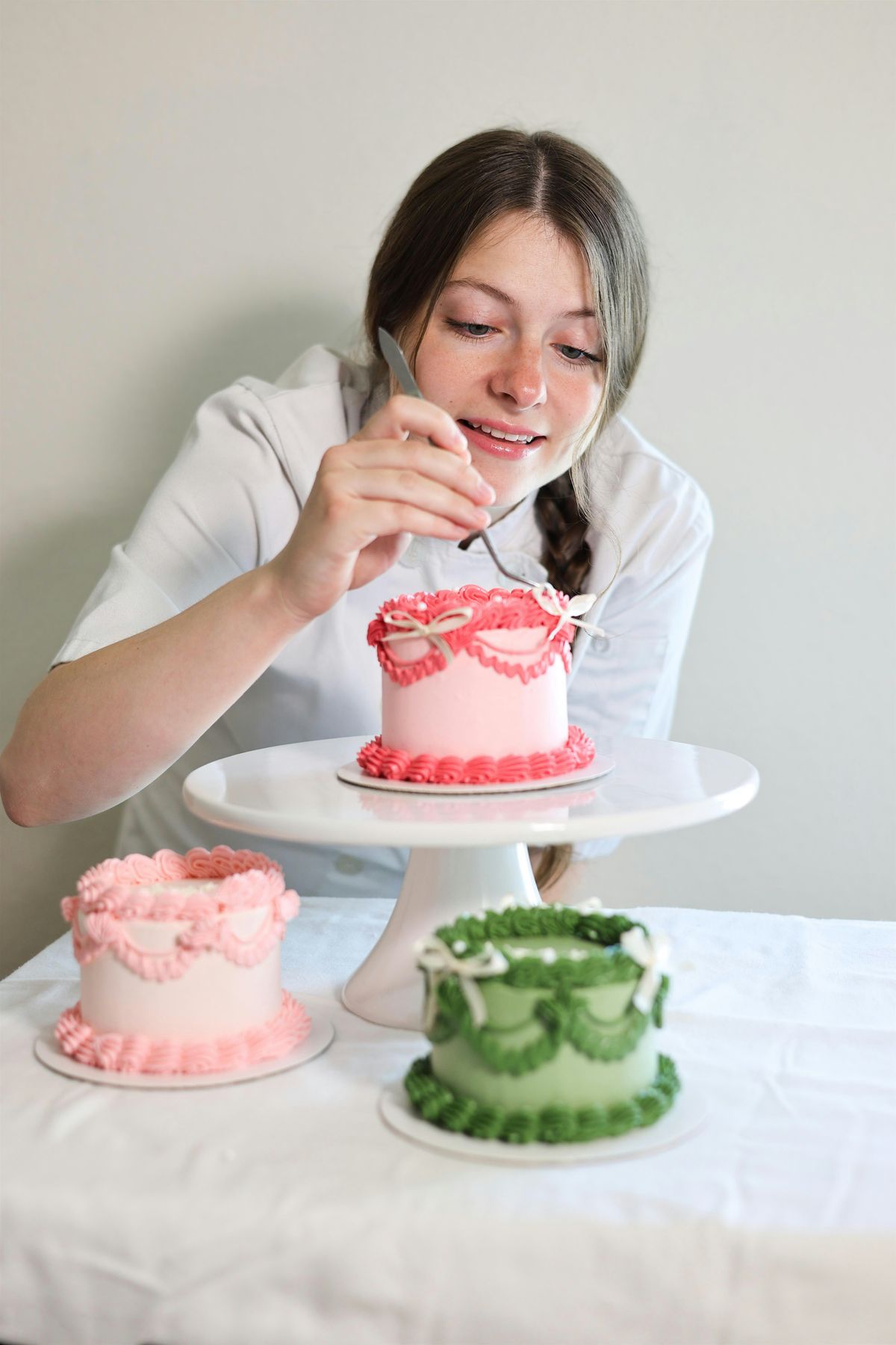 Vintage Cake Decorating Workshop + Coffee/Tea, 16 May | Event in Katy | AllEvents