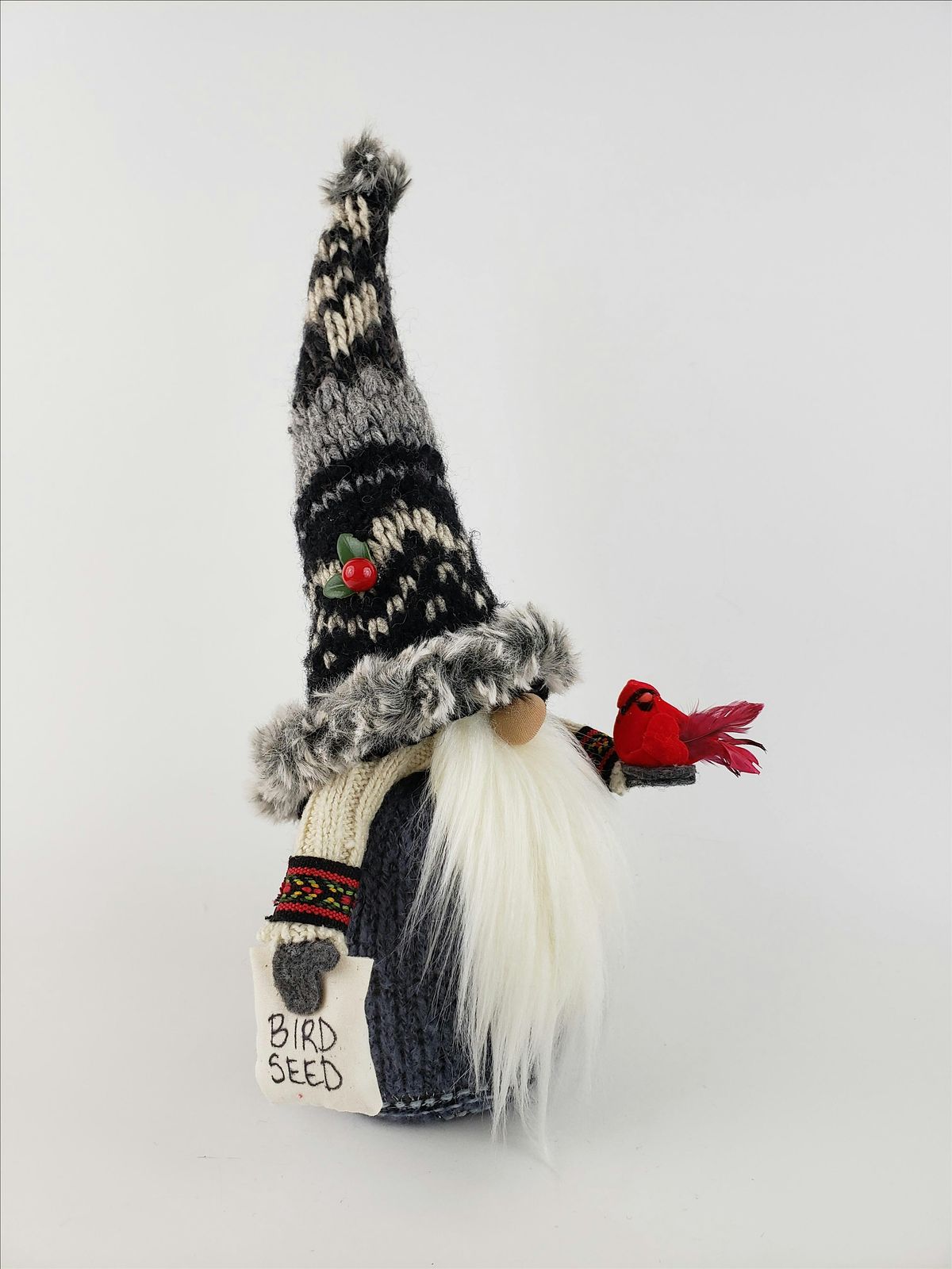 Make a Recycled Gnome with Lynn Hjelmen - Gnome with a bird, 9 September | Event in Minneapolis | AllEvents