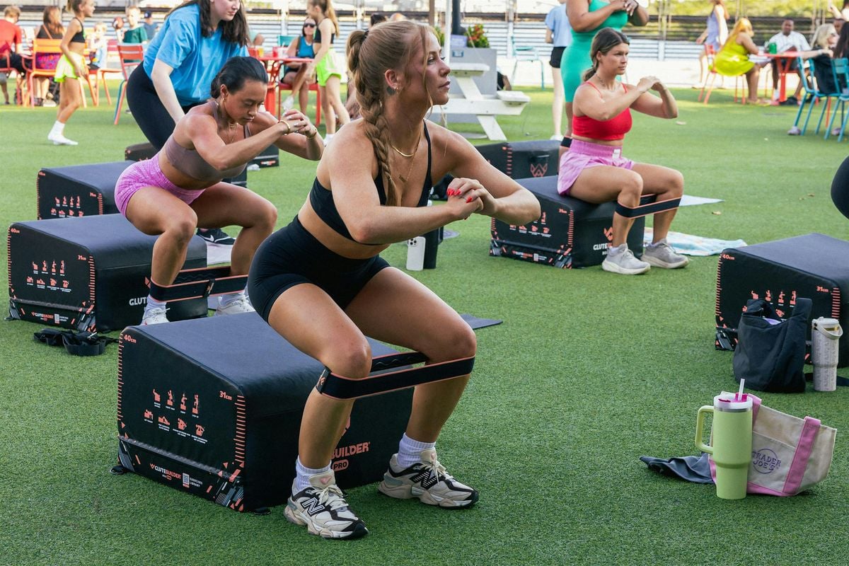 FREE Glute Building workout class on the LAWN at Sparkman Wharf, 27 August | Event in Tampa | AllEvents
