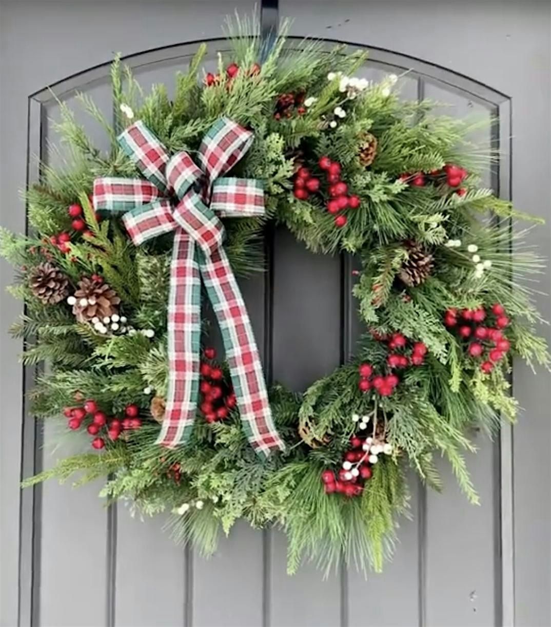 HOLIDAY WREATH WORKSHOP, 22 November | Event in Calgary | AllEvents