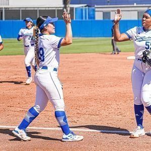 Parking UC Riverside Highlanders at UC Santa Barbara Gauchos Womens Basketball