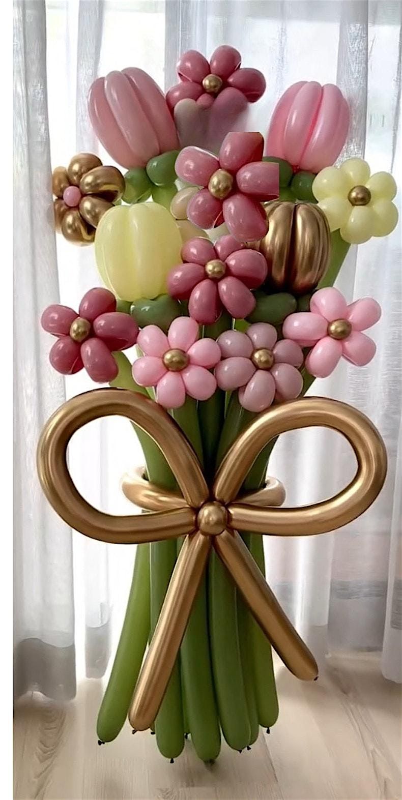 Learn How To Make Balloon Flower Bouquets, 2 August | Event in Hampton | AllEvents