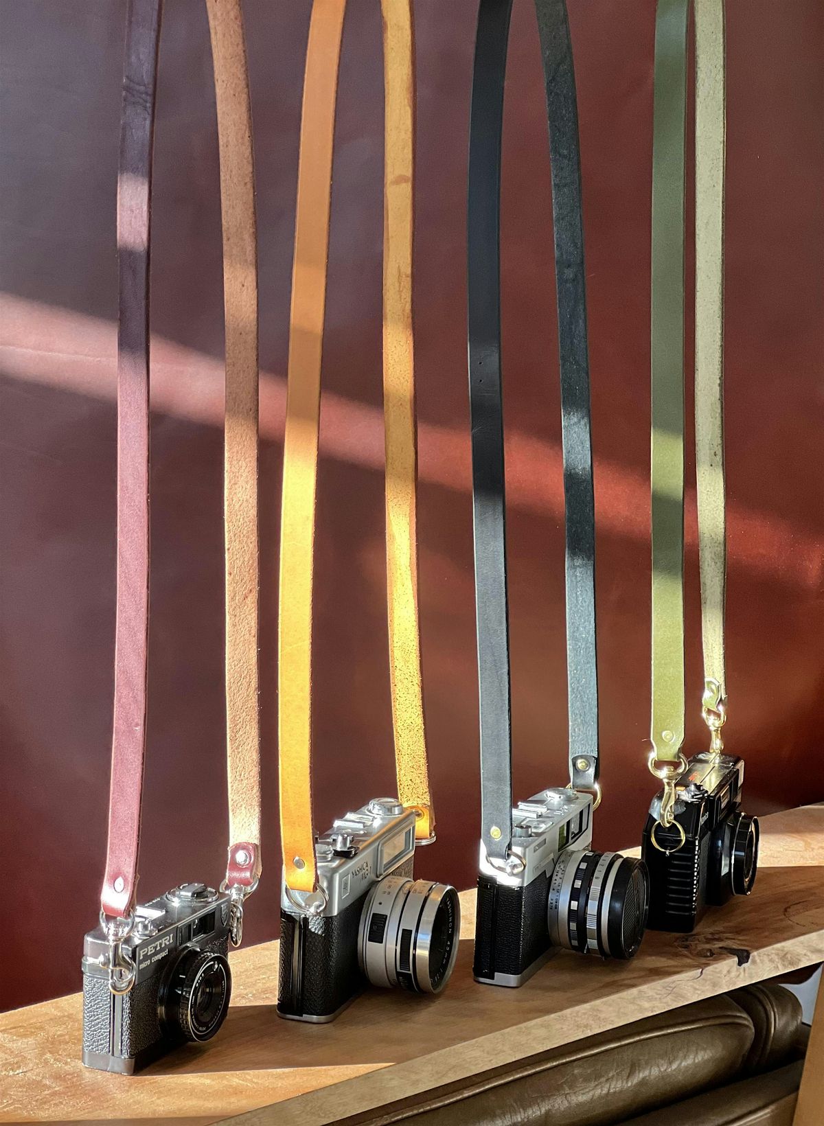 Intro to Leatherworking - Camera Strap Workshop with Amano Goods, 23 January | Event in Los Angeles | AllEvents