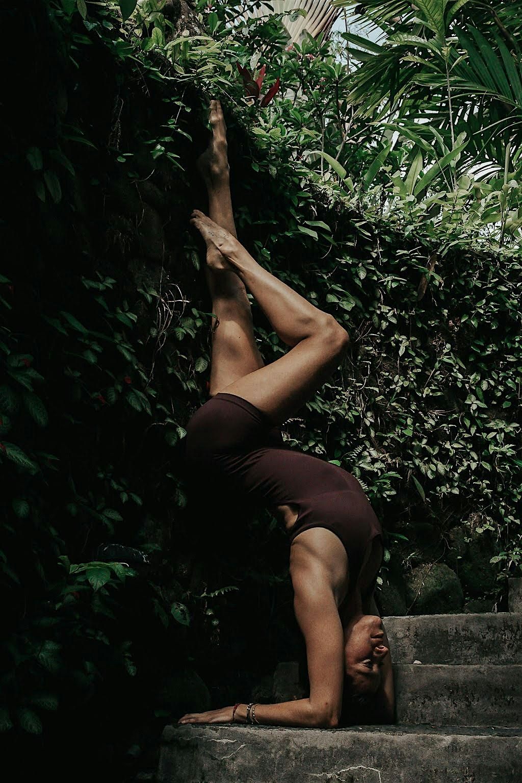 Shoulder The Weight - Mobility & Inversions Workshop, 8 November | Event in London | AllEvents