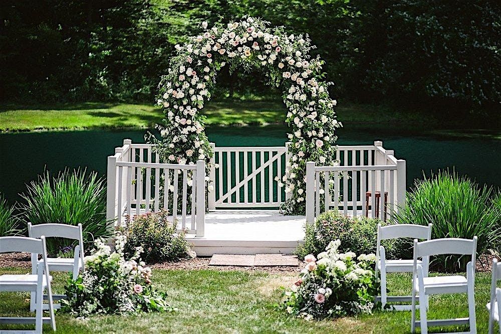 Floral Design Class: Ceremony Arch, 7 August | Event in Bridgeport | AllEvents