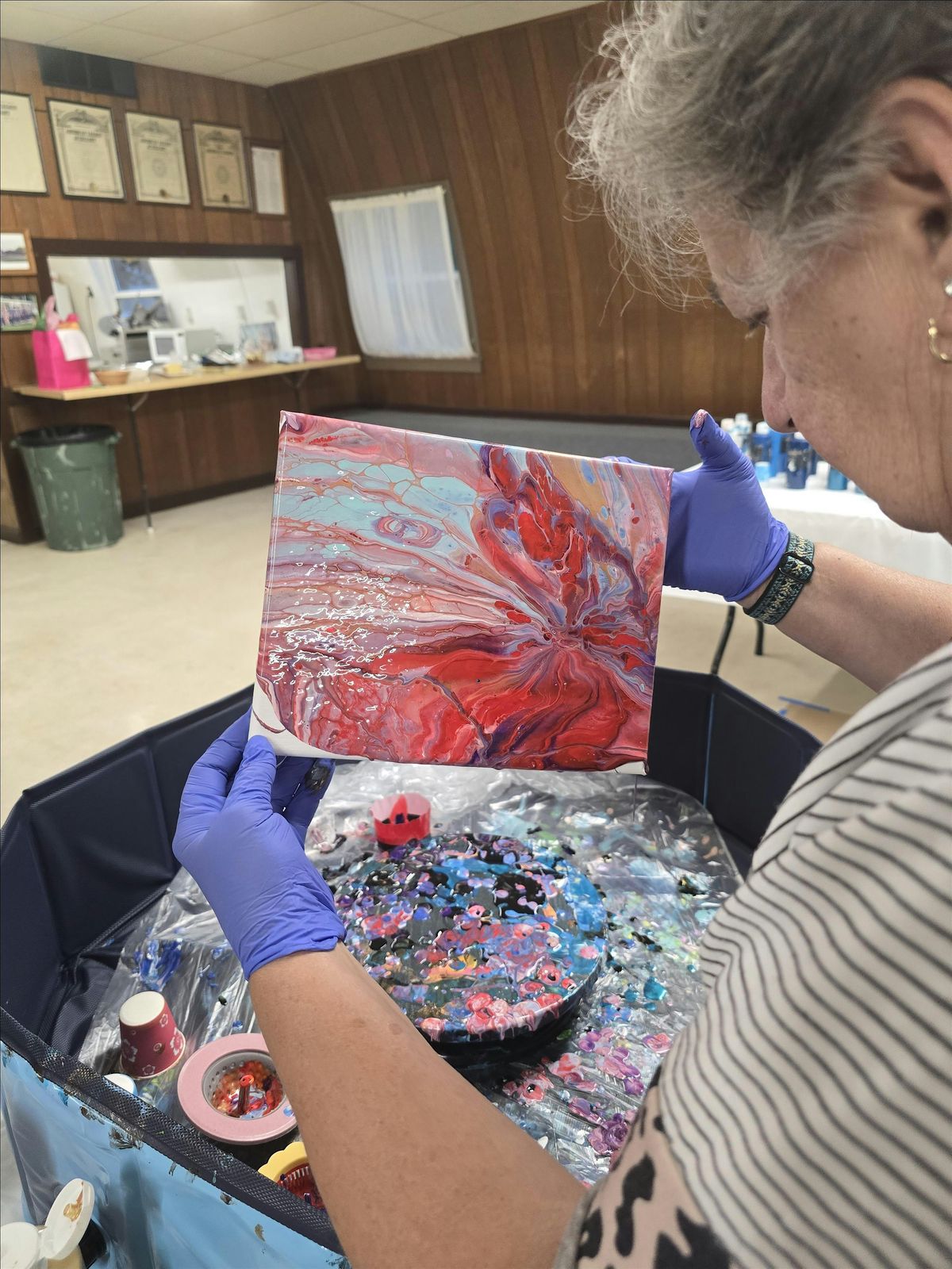 Paint Pouring Party at Murray's Tavern in Clifton, IL., 18 September | Event in Clifton | AllEvents