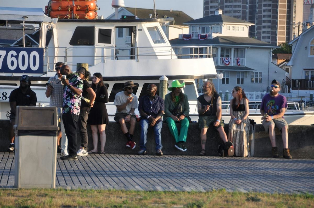 Moonlit Sesh on the Bay:Labor Day Edition, 26 August | Event in Atlantic City | AllEvents