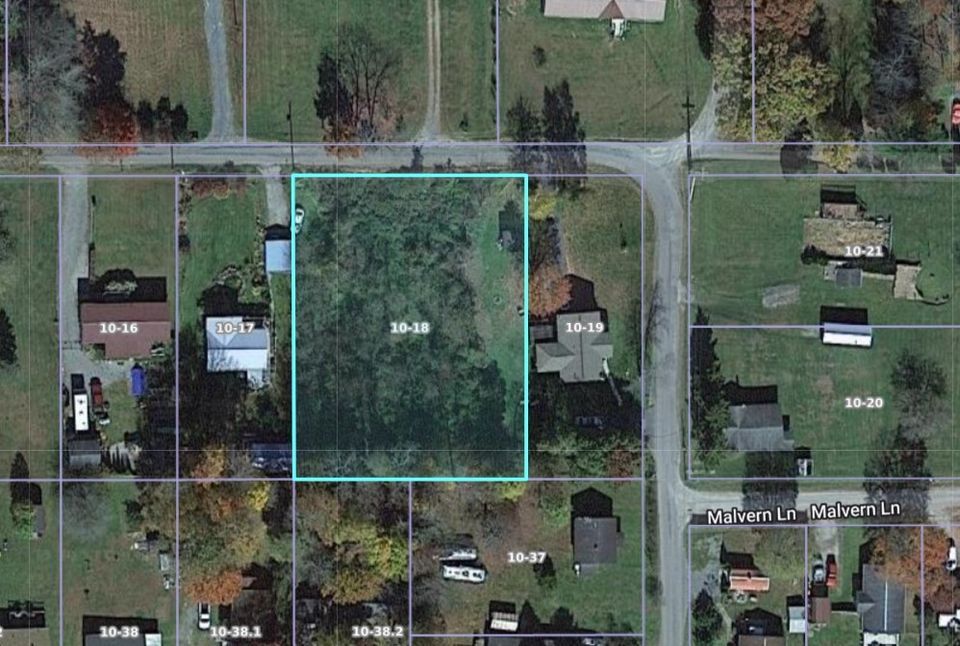 Large Lot in a Great Beckley Neighborhood Selling to the Highest Bidder