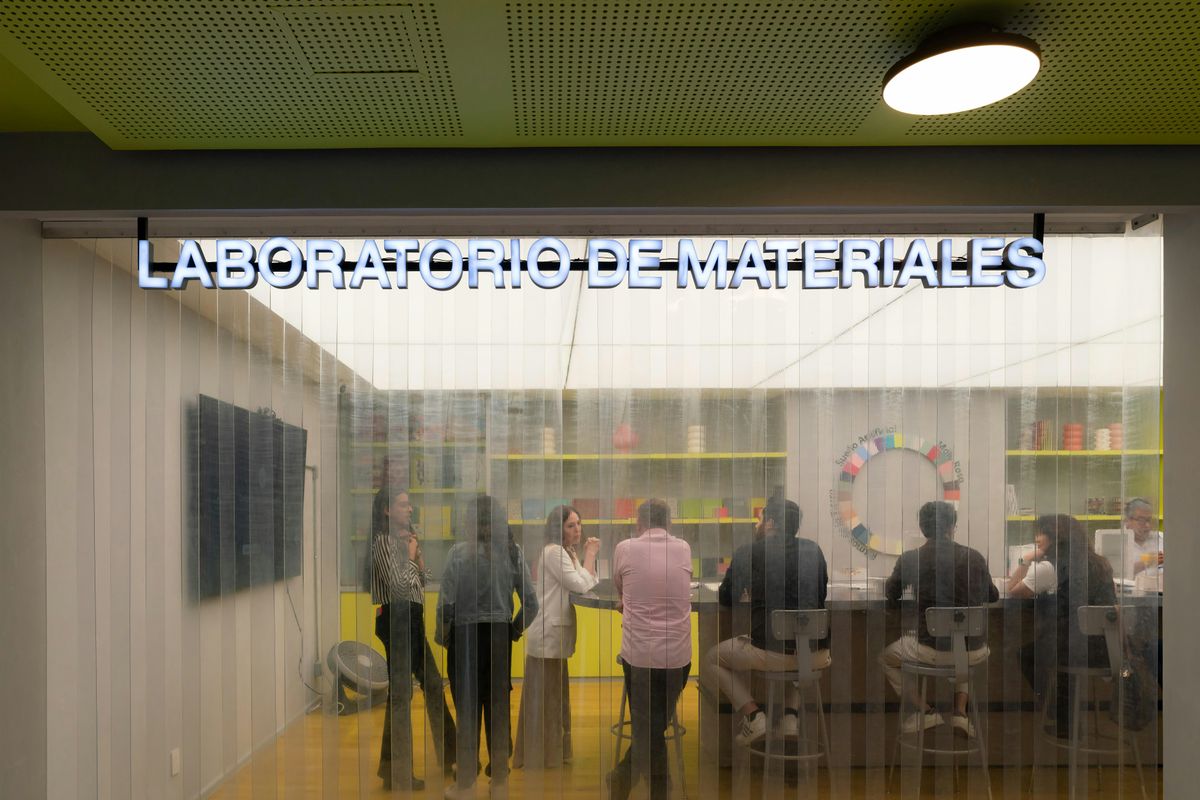 Taller: Los colores 2026 con Comex, 8 December | Event in Ciudad de México | AllEvents