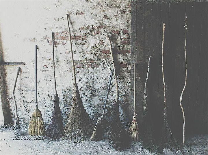 Making a Witch's Broom, 15 October | Event in Chicago | AllEvents