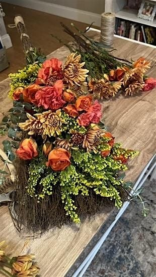 Fall Flower Bouquet Workshop at The Roaming Petal, 25 October | Event in St. Petersburg | AllEvents