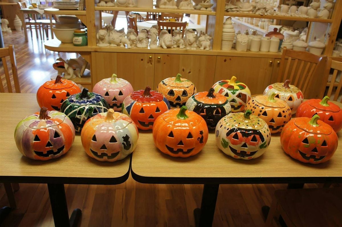 Sip, Socialize & Ceramics: Halloween Theme, 16 October | Event in New York | AllEvents