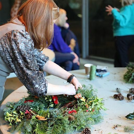 Wreath making at Edinburgh Zoo, 6 December | Event in Edinburgh | AllEvents