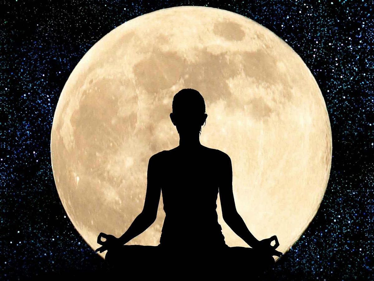 Full Moon Yoga at Cannonsburg, 6 September | Event in Cannon Township | AllEvents