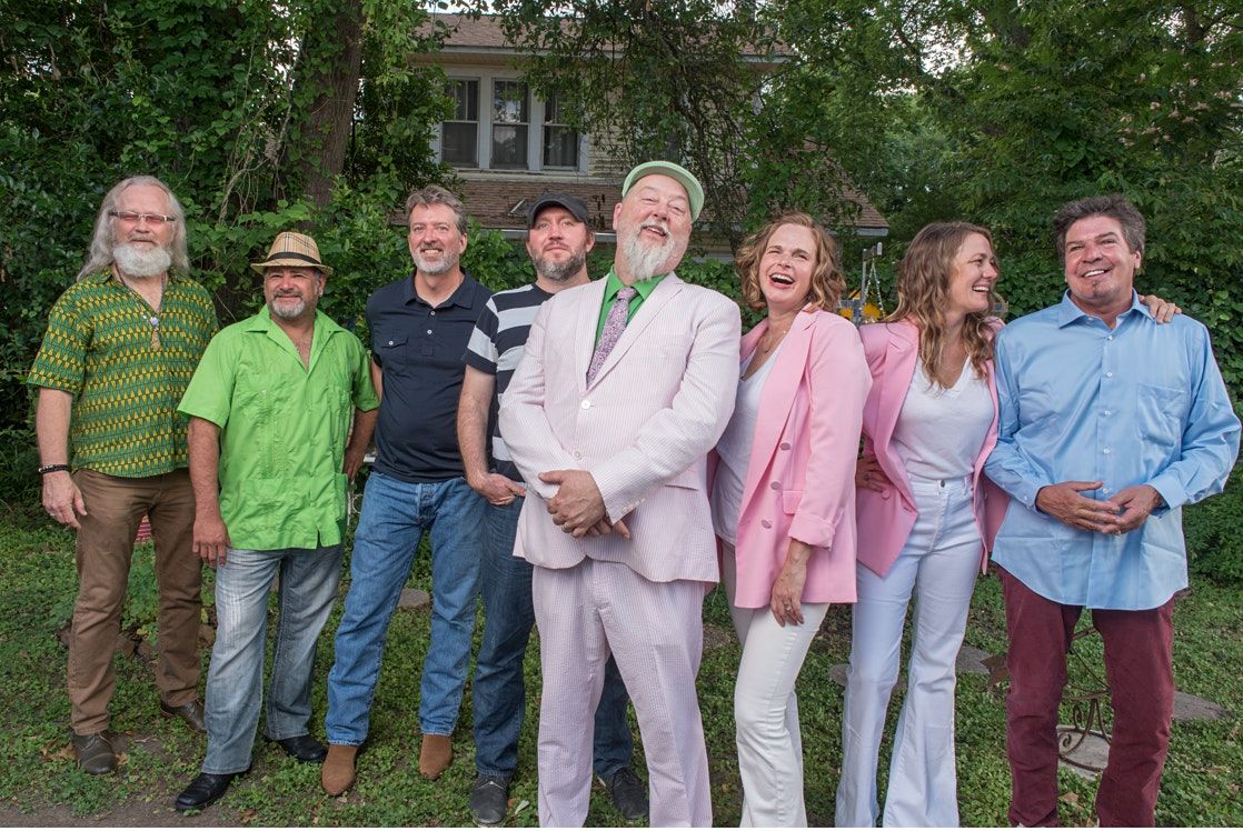 Shinyribs Brookshire Brothers Canyon Lake Brookshire Brothers Canyon Lake Patio Beer Garden August 20 2021 Allevents In Brookshire Brothers Canyon Lake Calendar Of Concerts 2022